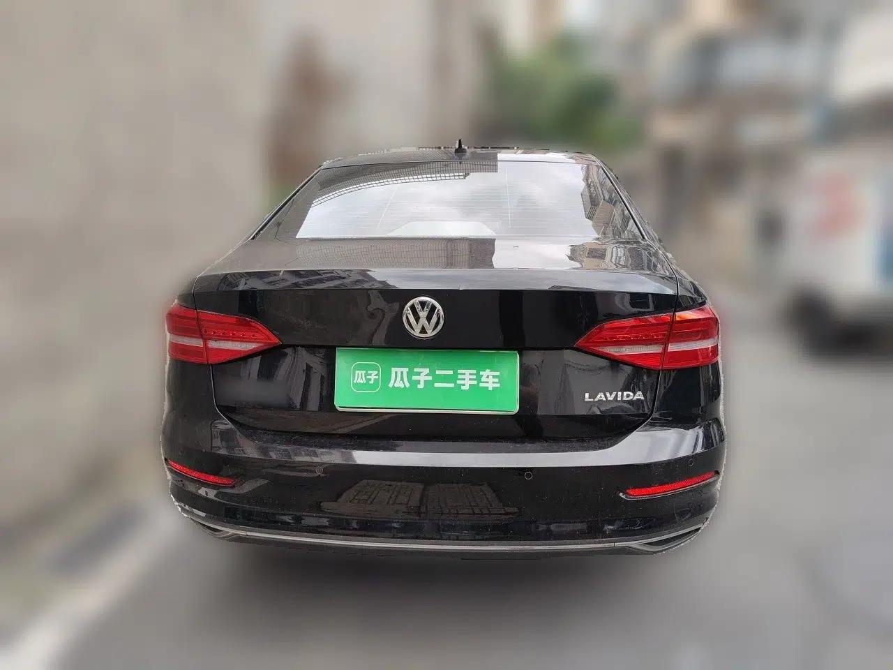 Volkswagen Lavida 2019 1.5L Automatic Comfort Edition China VI Standard — миниатюра 5
