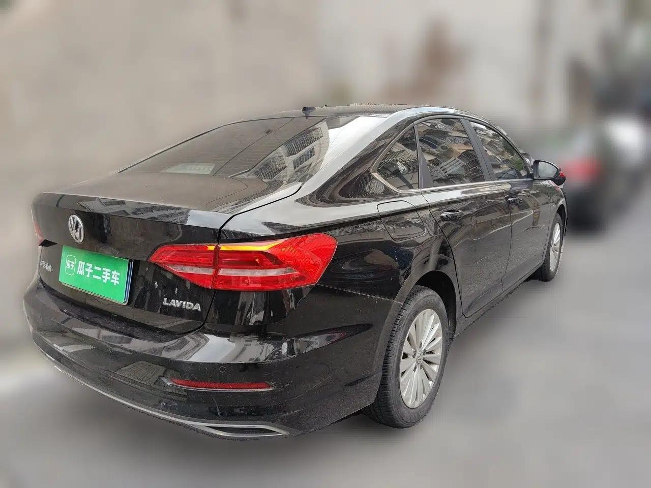 Volkswagen Lavida 2019 1.5L Automatic Comfort Edition China VI Standard — миниатюра 6