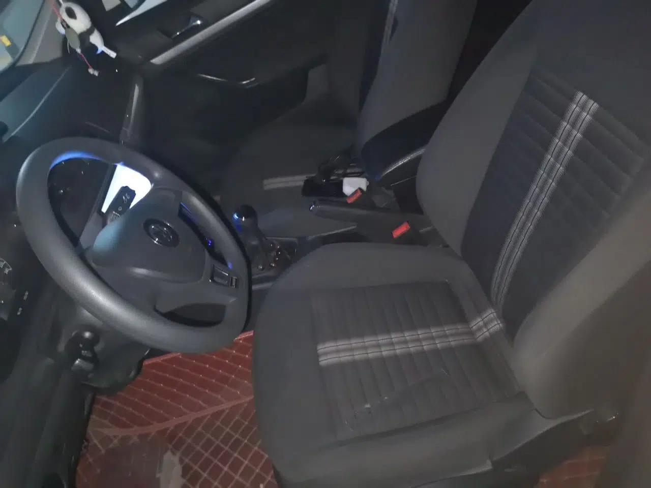 Volkswagen Lavida 2019 Lavida Start 1.5L Manual Fashion Edition China VI Standard — миниатюра 15