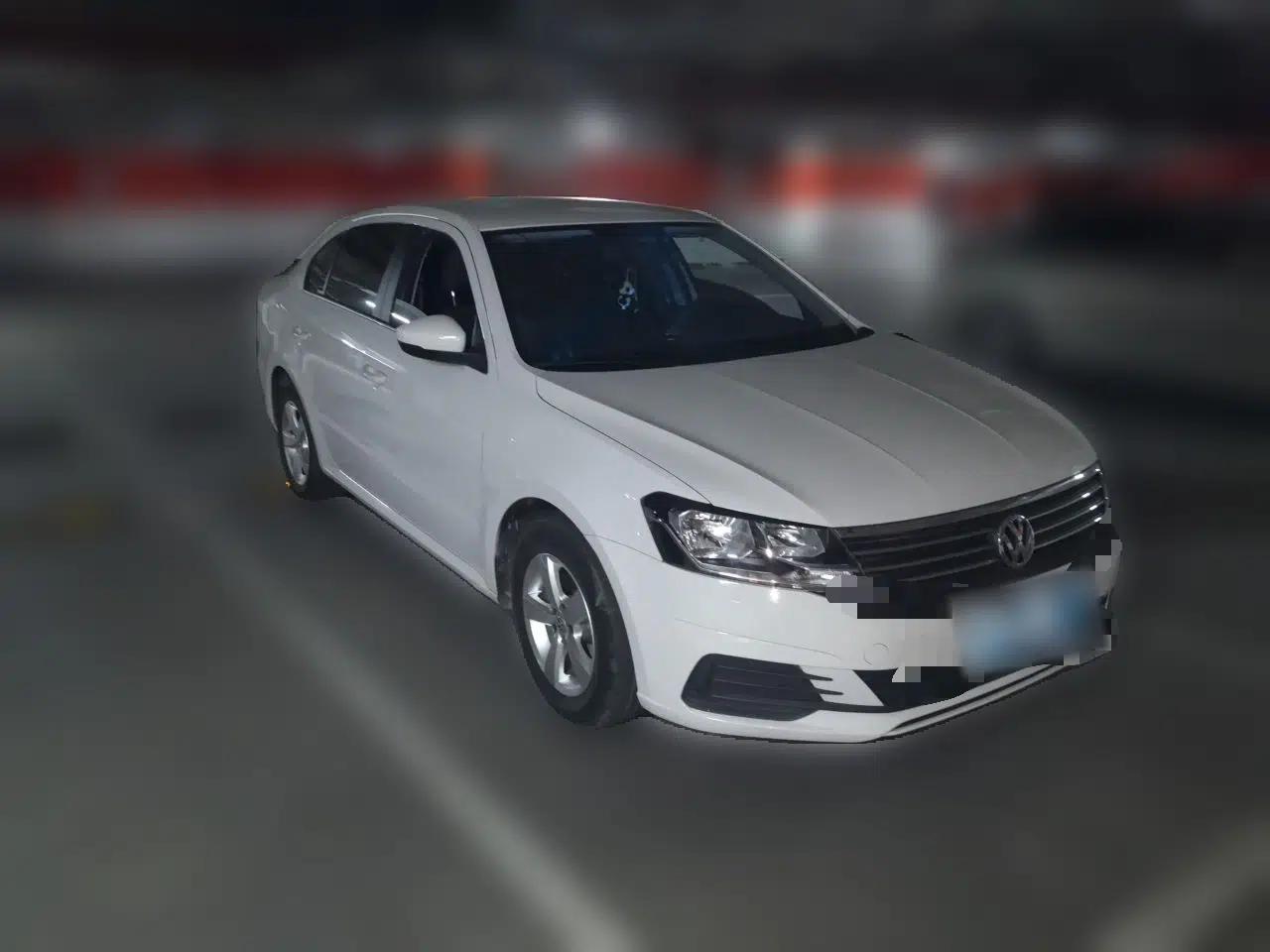 Volkswagen Lavida 2019 Lavida Start 1.5L Manual Fashion Edition China VI Standard — миниатюра 3