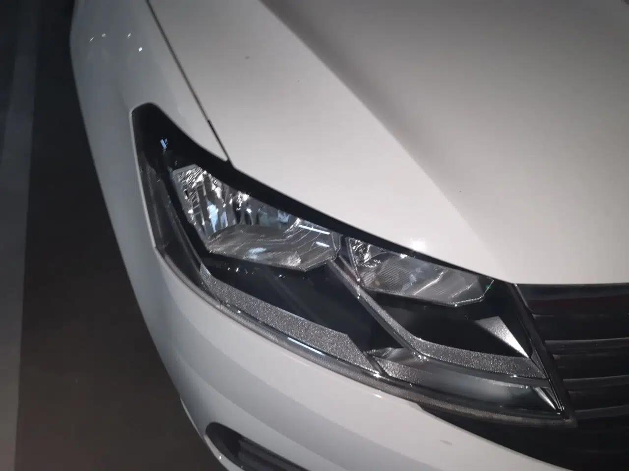 Volkswagen Lavida 2019 Lavida Start 1.5L Manual Fashion Edition China VI Standard — миниатюра 7