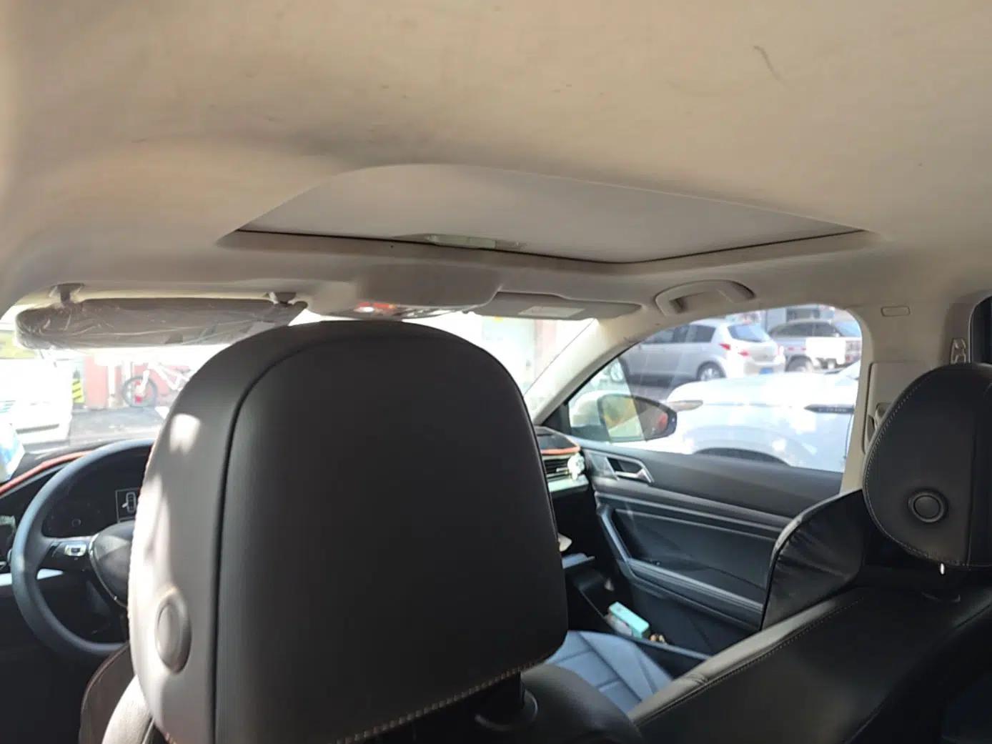 Volkswagen Lavida 2019 1.5L Automatic Comfort Edition China VI Standard — миниатюра 18