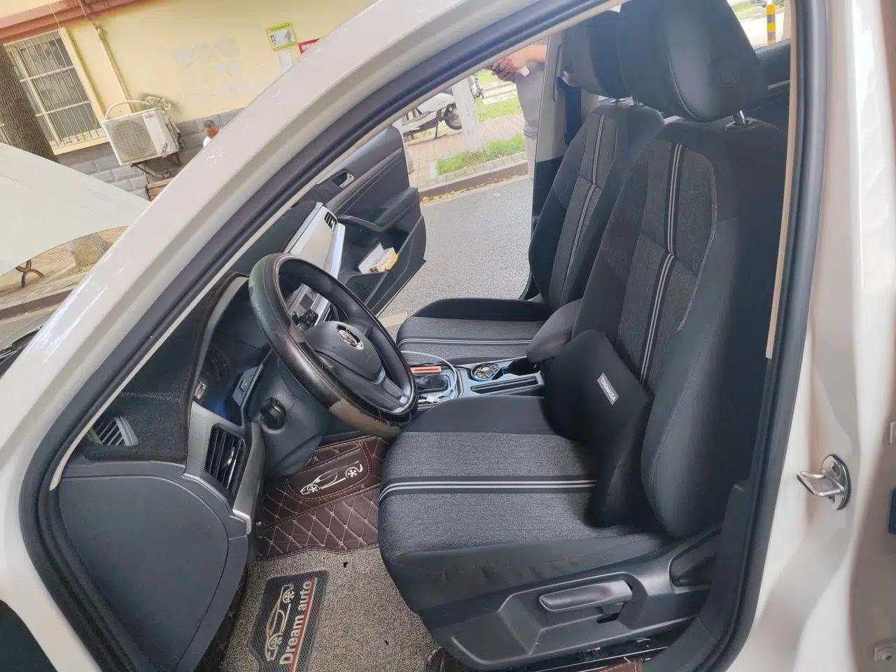 Volkswagen Lavida 2019 1.5L Automatic Fashion Edition China VI — миниатюра 15