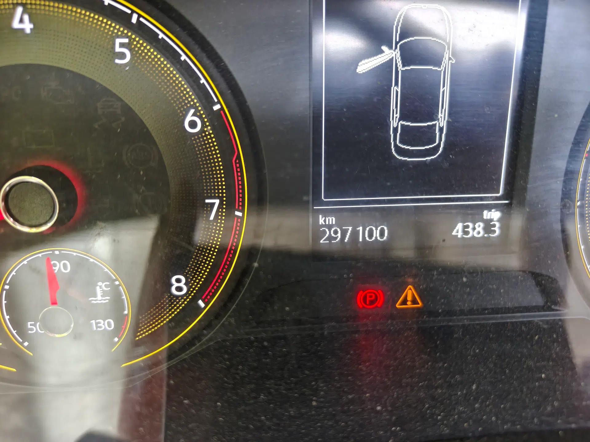 Volkswagen Lavida 2018 1.5L Automatic Comfort Edition China V Standard — миниатюра 12