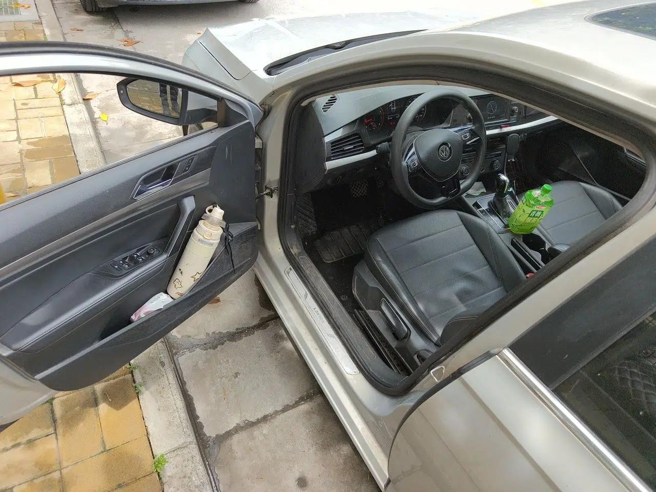 Volkswagen Lavida 2018 1.5L Automatic Comfort Edition China V Standard — миниатюра 16