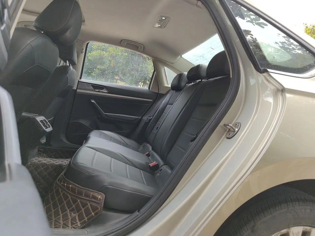 Volkswagen Lavida 2018 1.5L Automatic Comfort Edition China V Standard — миниатюра 17
