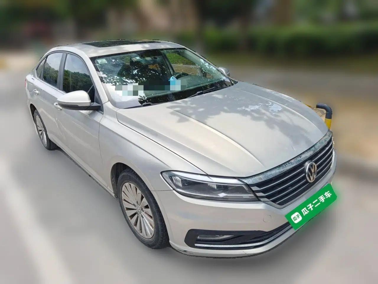 Volkswagen Lavida 2018 1.5L Automatic Comfort Edition China V Standard — миниатюра 3