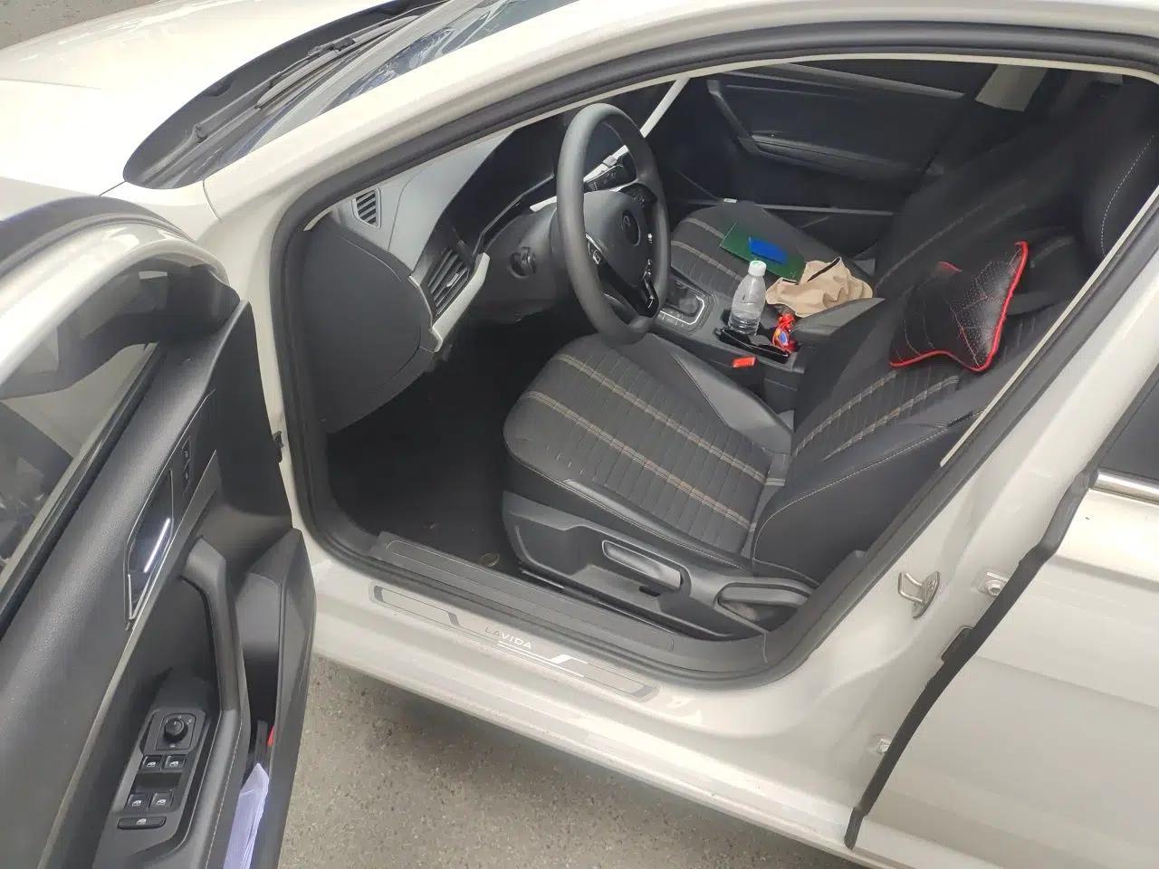Volkswagen Lavida 2021 280TSI DSG Comfort Edition — миниатюра 16