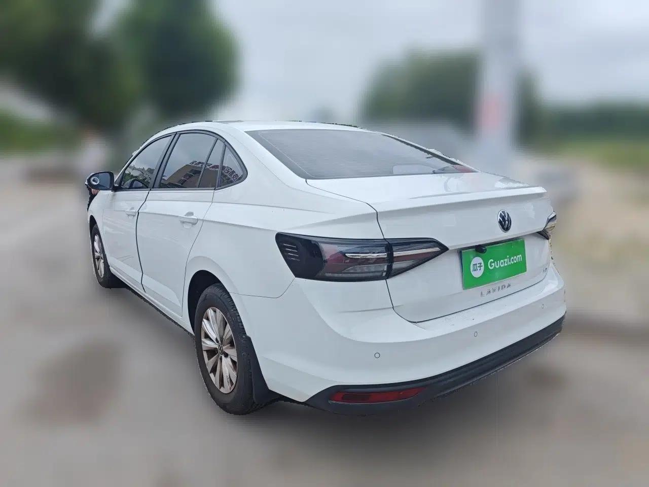 Volkswagen Lavida 2025 New Sharp 1.5L Outstanding New Edition — миниатюра 4