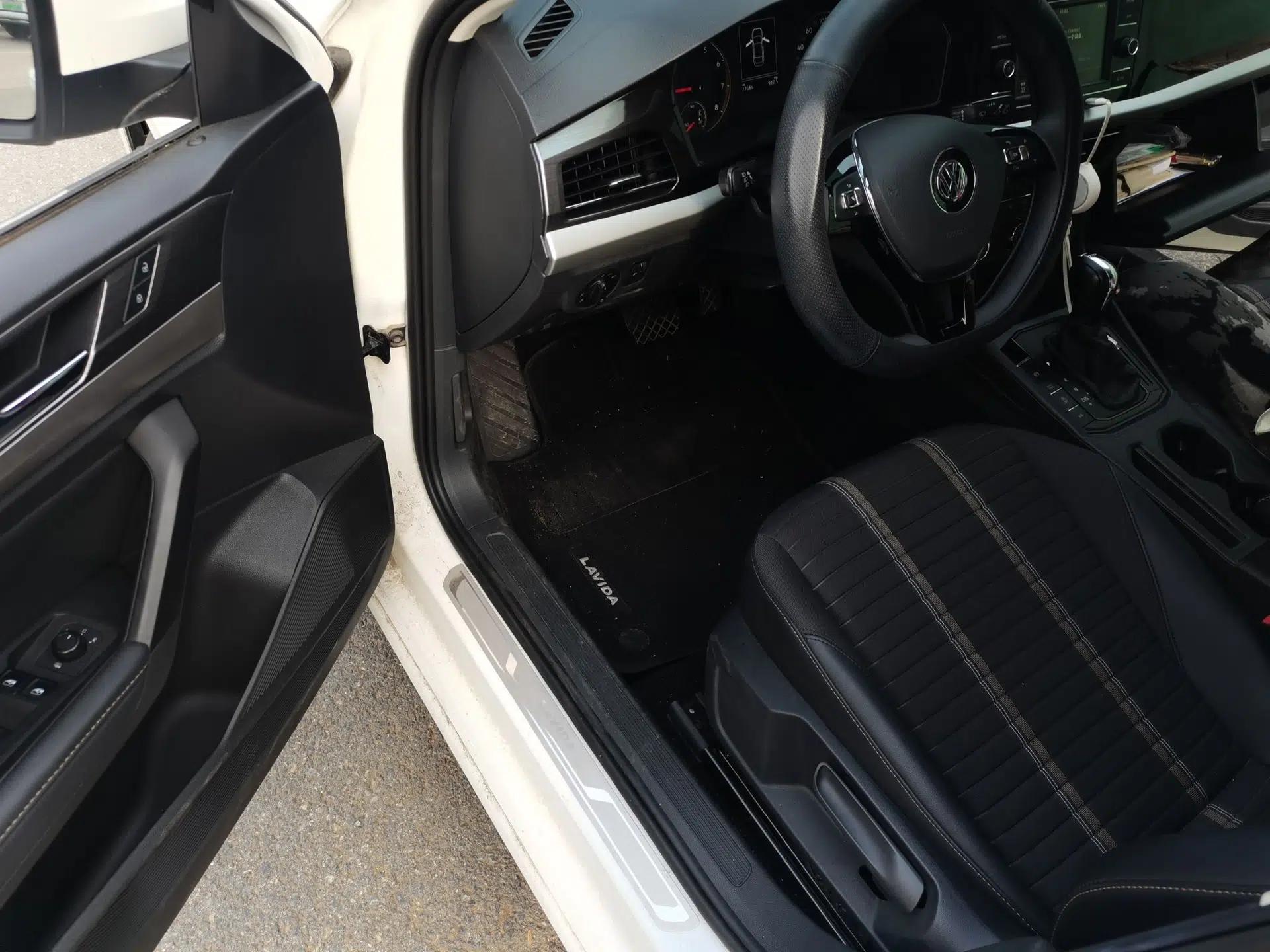 Volkswagen Lavida 2019 280TSI DSG Comfort Edition China VI standard — миниатюра 16
