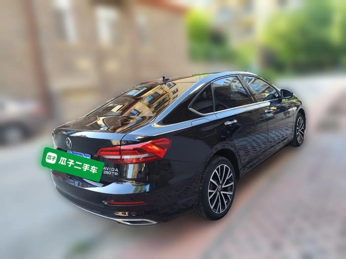 Volkswagen Lavida 2021 280TSI DSG Luxury Edition — миниатюра 6