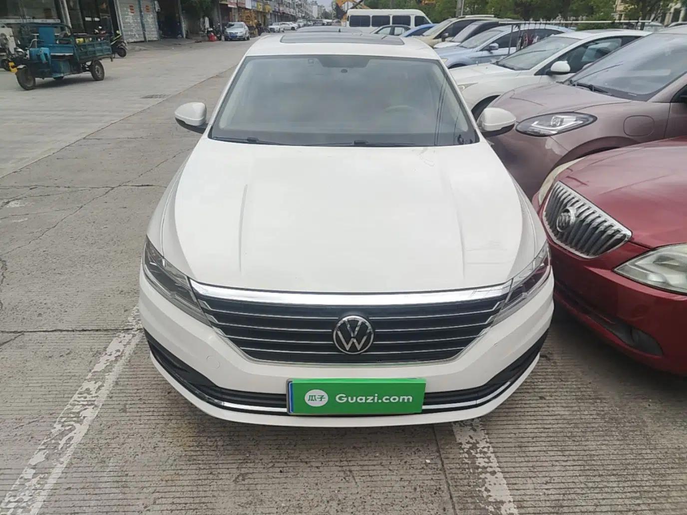 Volkswagen Lavida 2019 1.5L Automatic Comfort Edition China VI Standard — миниатюра 2