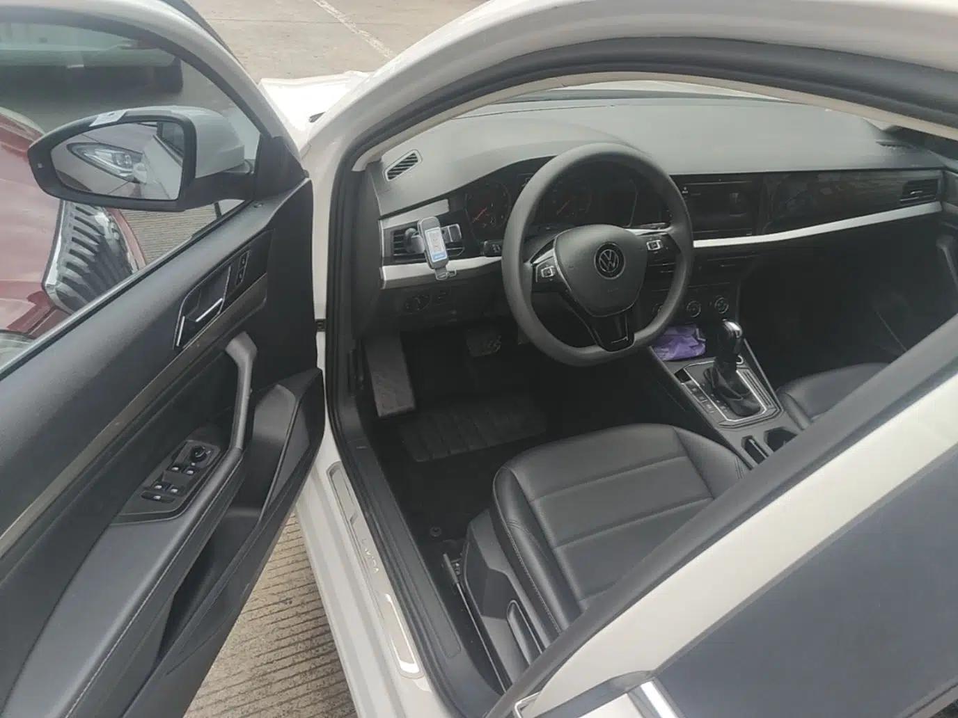 Volkswagen Lavida 2019 1.5L Automatic Comfort Edition China VI Standard — миниатюра 18