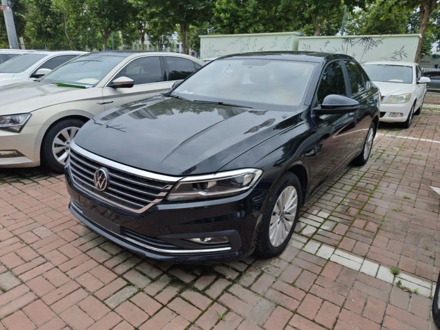 Volkswagen Lavida 2019 1.5L Automatic Comfort Edition China VI Standard — миниатюра 1