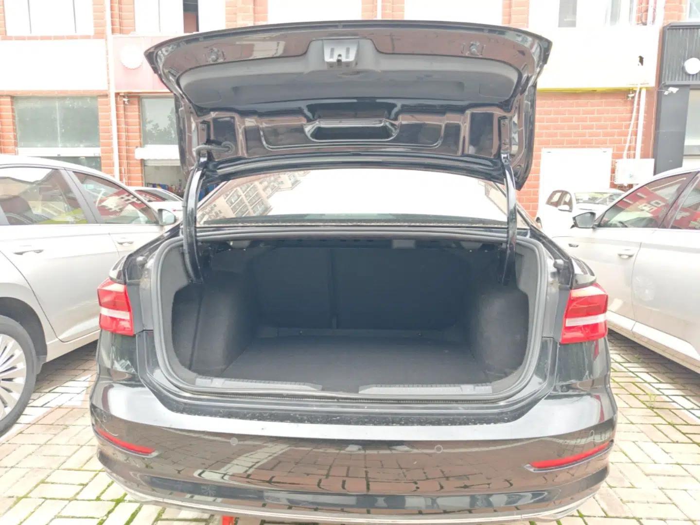 Volkswagen Lavida 2019 1.5L Automatic Comfort Edition China VI Standard — миниатюра 22