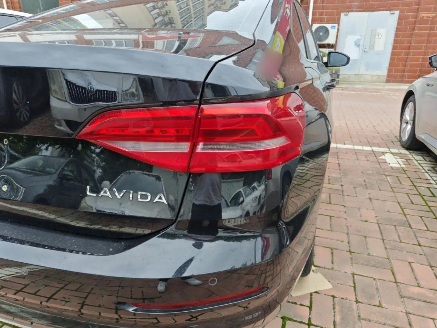 Volkswagen Lavida 2019 1.5L Automatic Comfort Edition China VI Standard — миниатюра 9