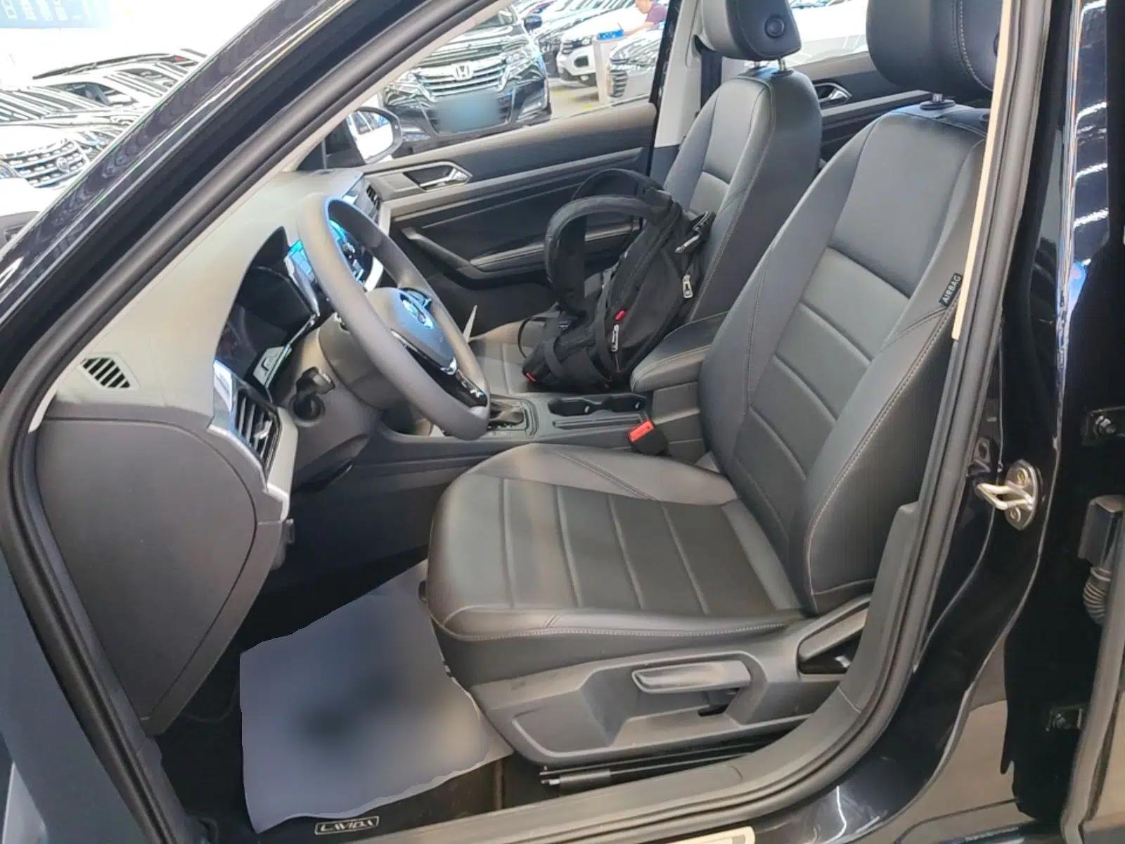 Volkswagen Lavida 2019 1.5L Automatic Comfort Edition China VI Standard — миниатюра 17