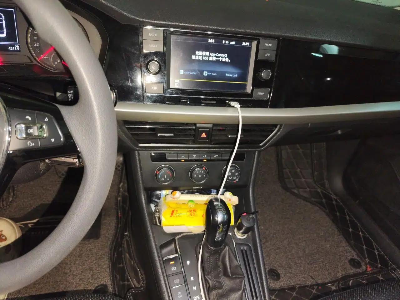Volkswagen Lavida 2019 1.5L Automatic Comfort Edition China VI Standard — миниатюра 13