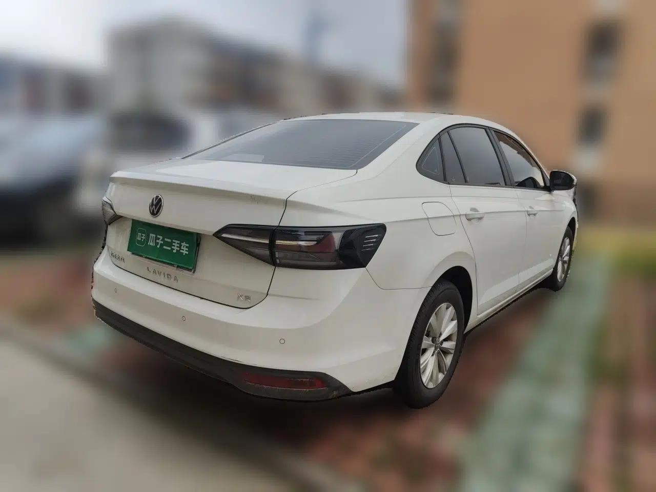 Volkswagen Lavida 2025 New Sharp 1.5L Outstanding New Edition — миниатюра 4