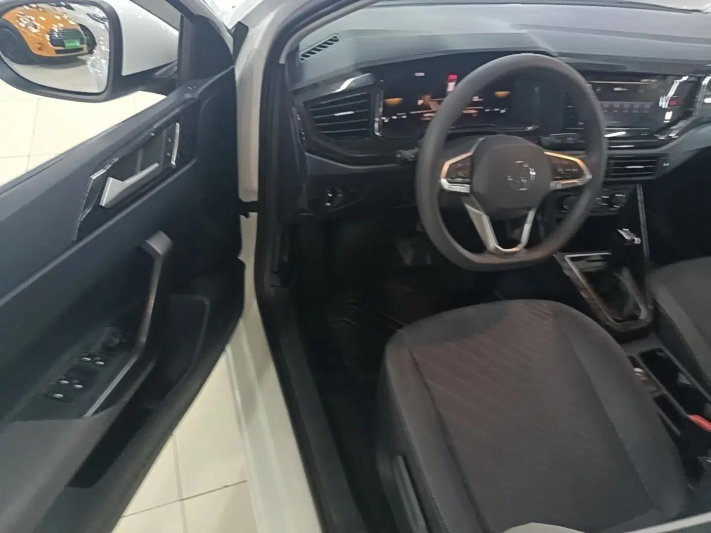 Volkswagen Lavida 2025 New Sharp 1.5L Outstanding New Edition — миниатюра 23