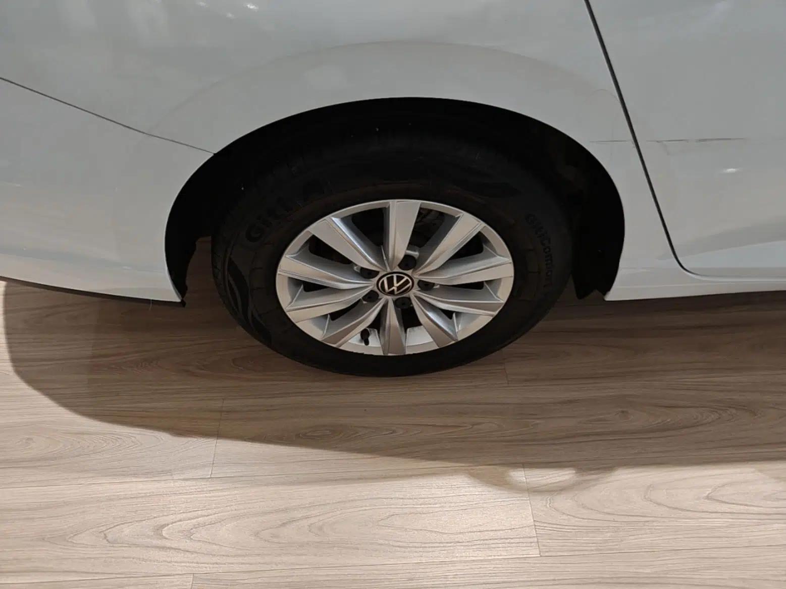 Volkswagen Lavida 2024 1.5L Automatic DeYi Edition — миниатюра 11