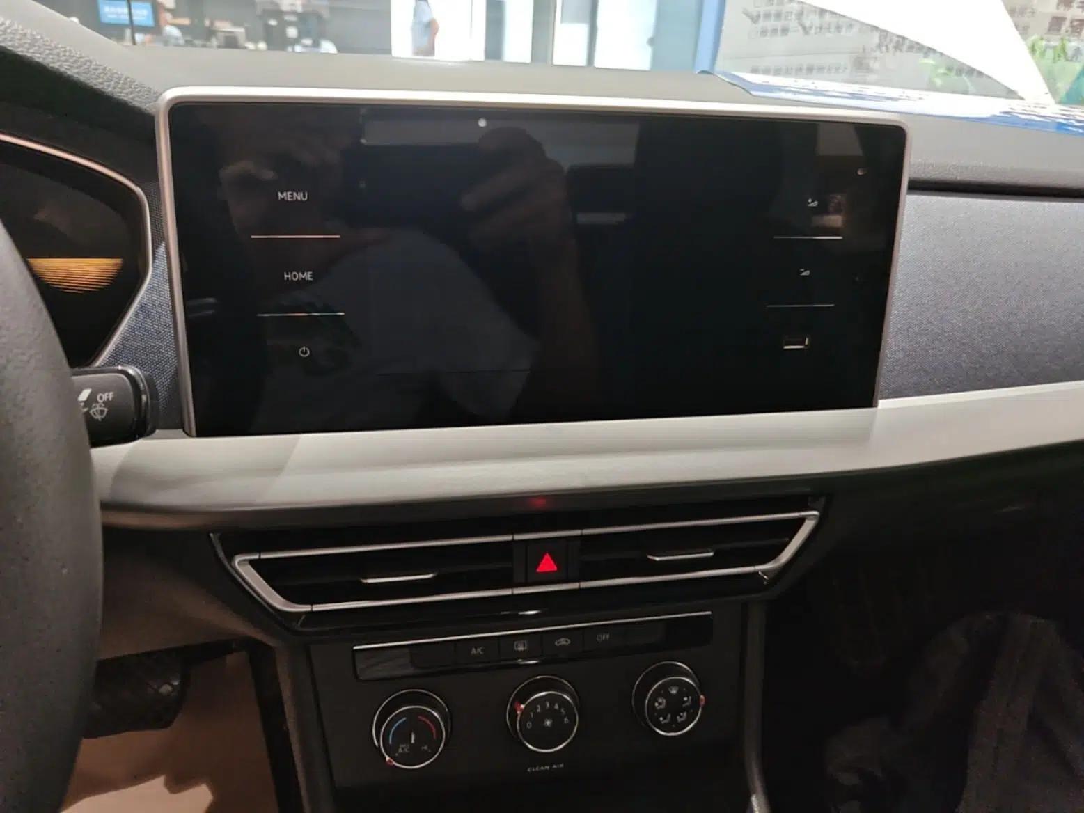 Volkswagen Lavida 2024 1.5L Automatic DeYi Edition — миниатюра 15
