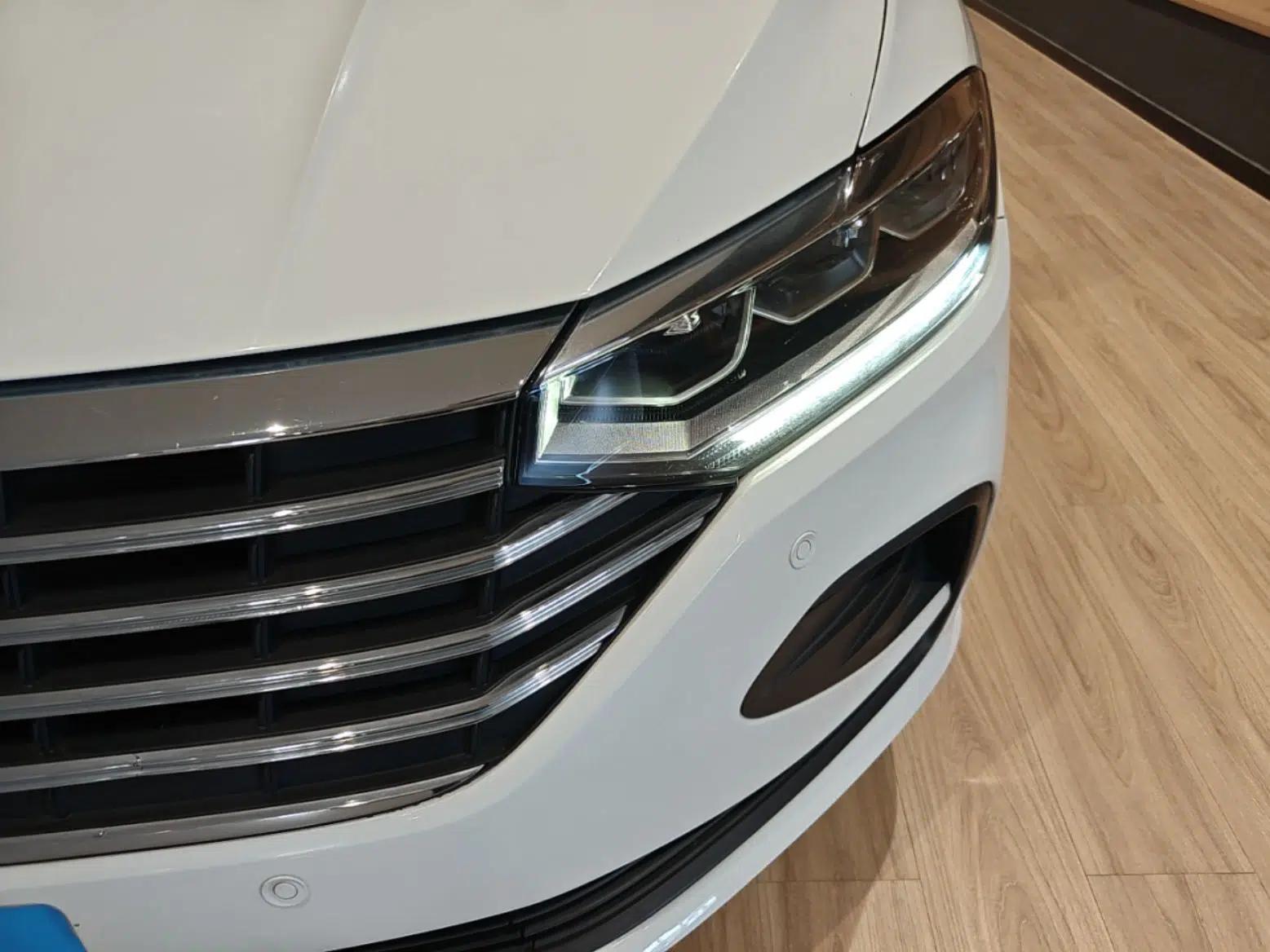 Volkswagen Lavida 2024 1.5L Automatic DeYi Edition — миниатюра 8