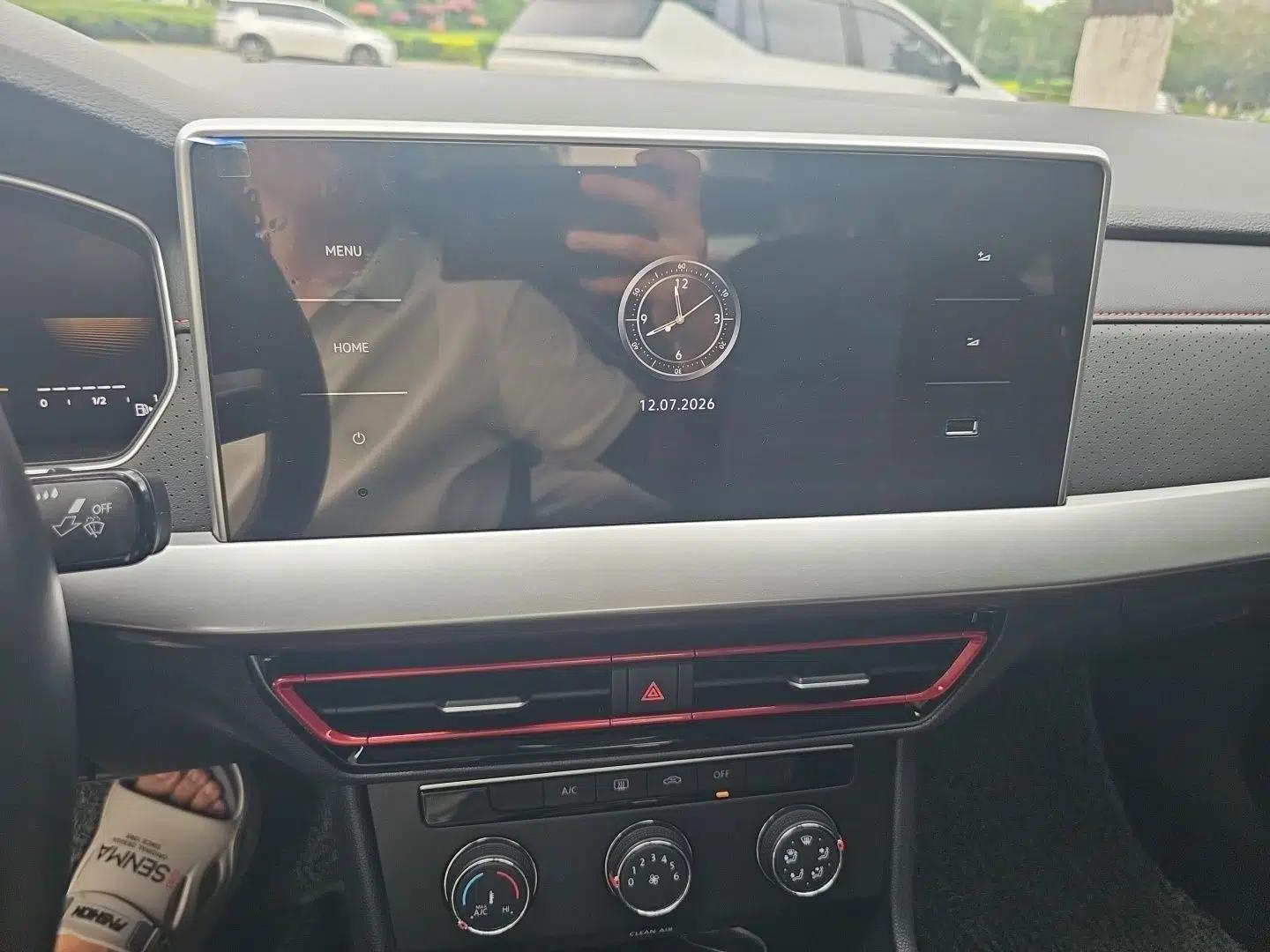 Volkswagen Lavida 2023 280TSI DSG Full-Comfort Edition — миниатюра 10