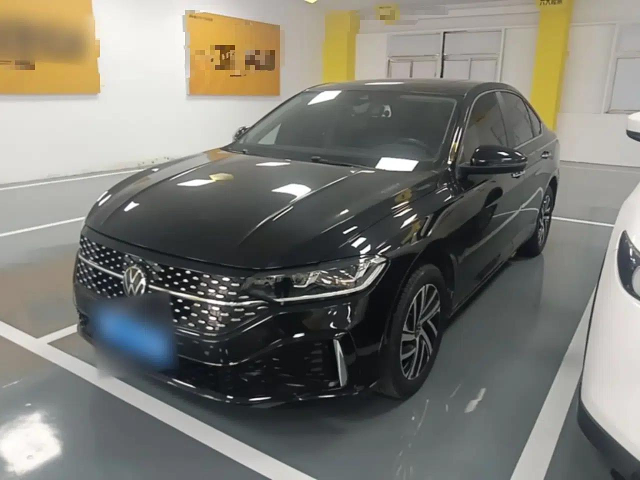 Volkswagen Lavida 2024 300TSI DSG Starry Sky Deluxe Edition — миниатюра 1