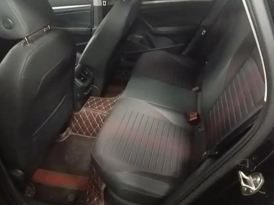 Volkswagen Lavida 2024 300TSI DSG Starry Sky Deluxe Edition — миниатюра 20
