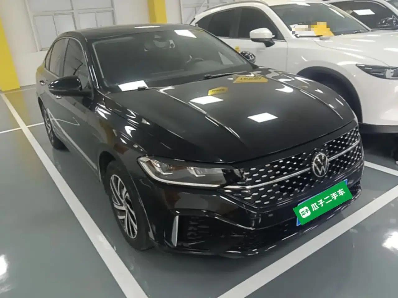 Volkswagen Lavida 2024 300TSI DSG Starry Sky Deluxe Edition — миниатюра 3