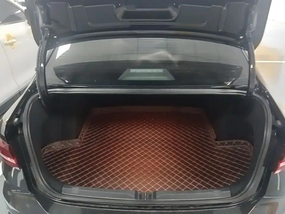 Volkswagen Lavida 2024 300TSI DSG Starry Sky Deluxe Edition — миниатюра 22