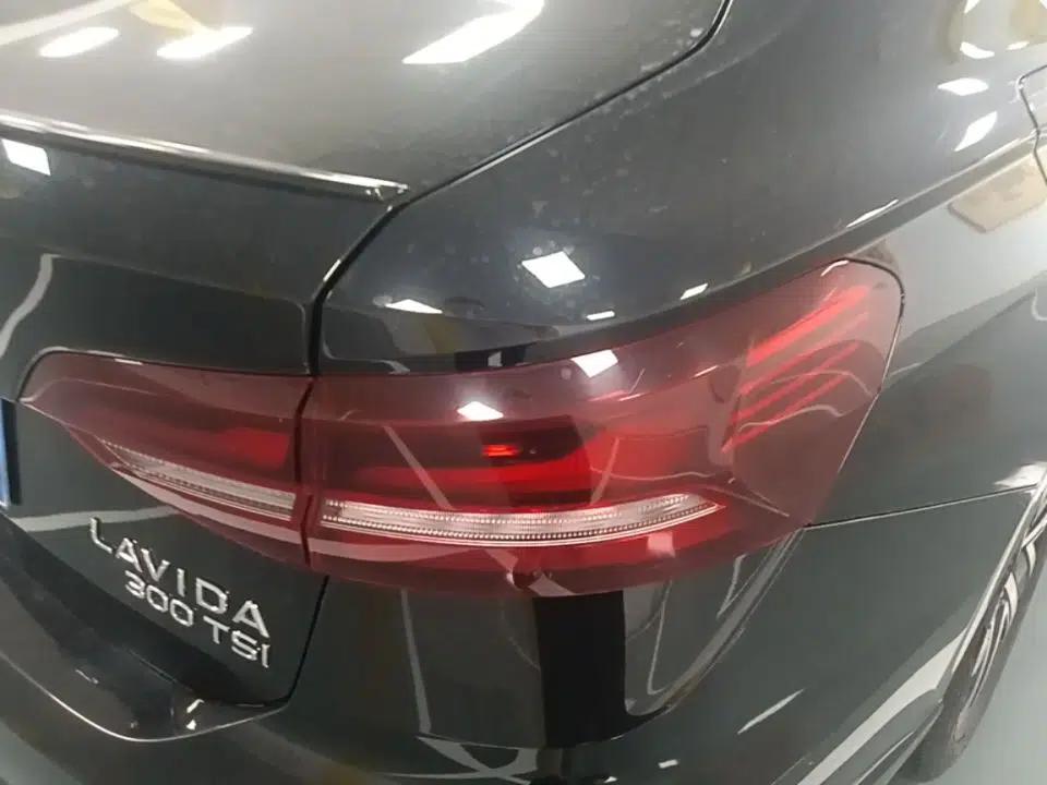 Volkswagen Lavida 2024 300TSI DSG Starry Sky Deluxe Edition — миниатюра 9