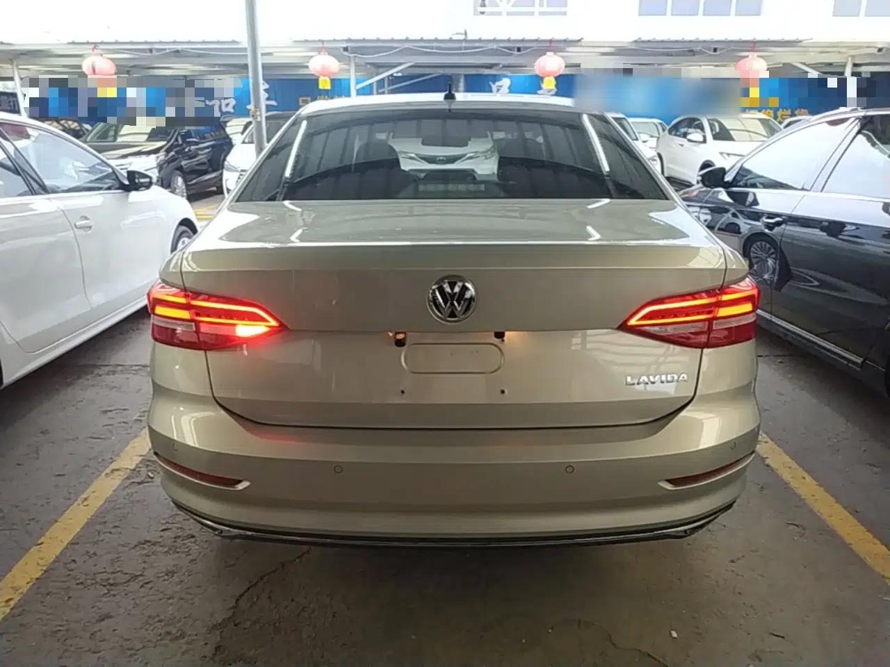 Volkswagen Lavida 2019 1.5L Automatic Comfort Edition China VI Standard — миниатюра 5
