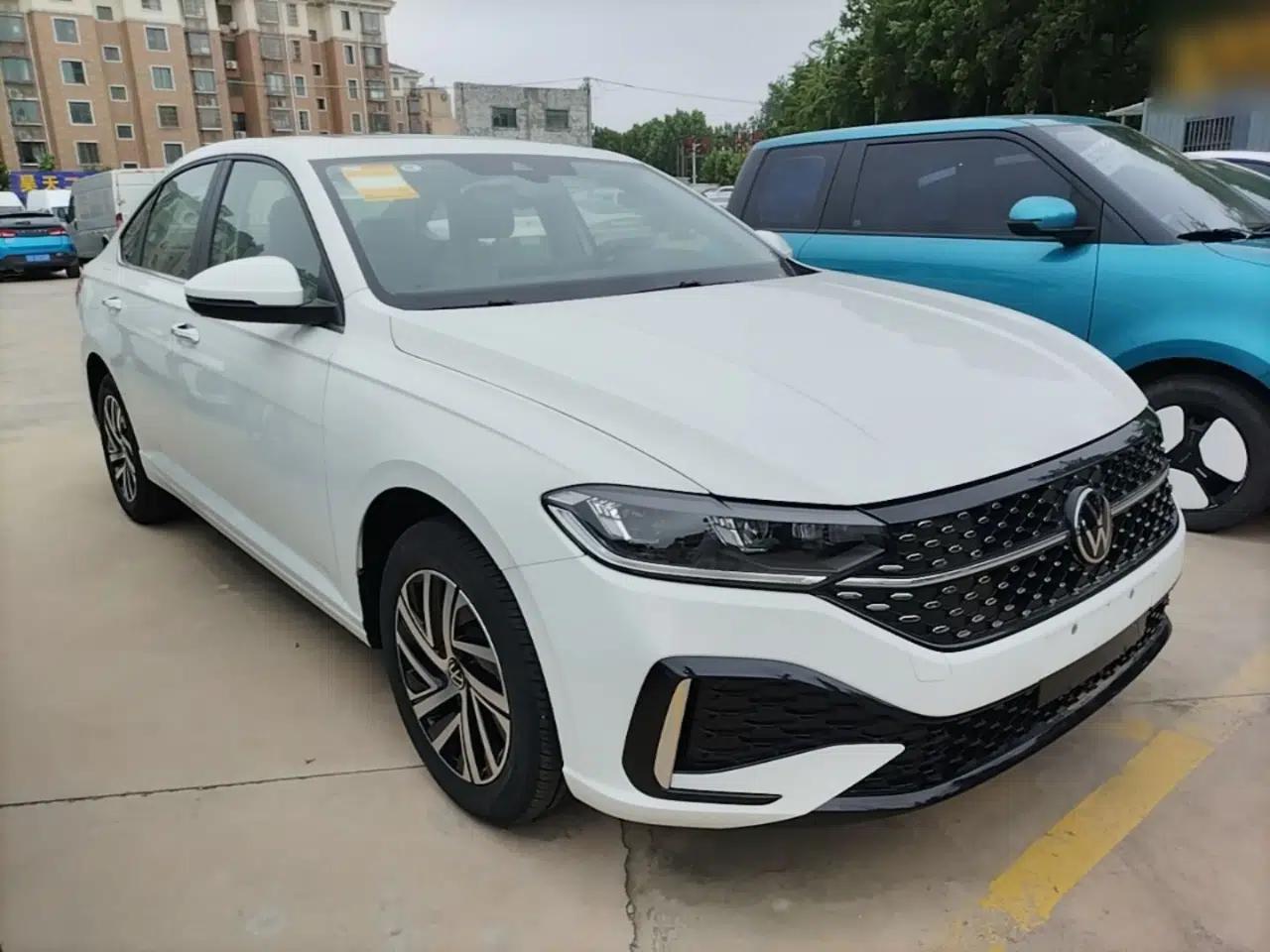Volkswagen Lavida 2026 1.5L Automatic Starry Five-Million Edition — миниатюра 3