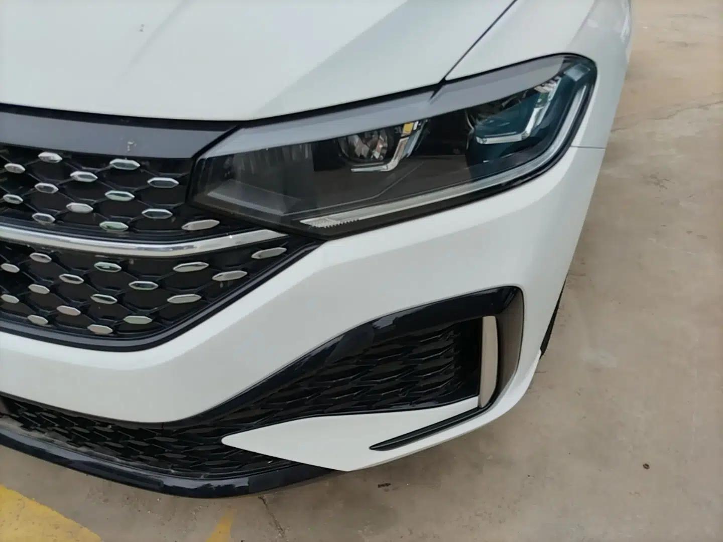 Volkswagen Lavida 2026 1.5L Automatic Starry Five-Million Edition — миниатюра 8