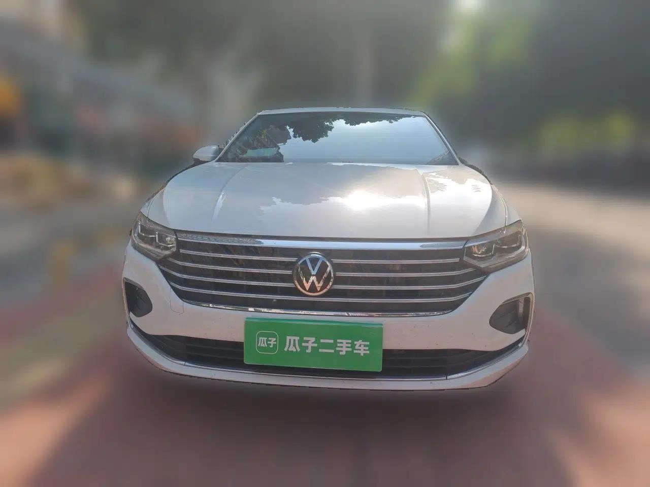 Volkswagen Lavida 2023 300TSI DSG Full-Comfort Edition — миниатюра 2