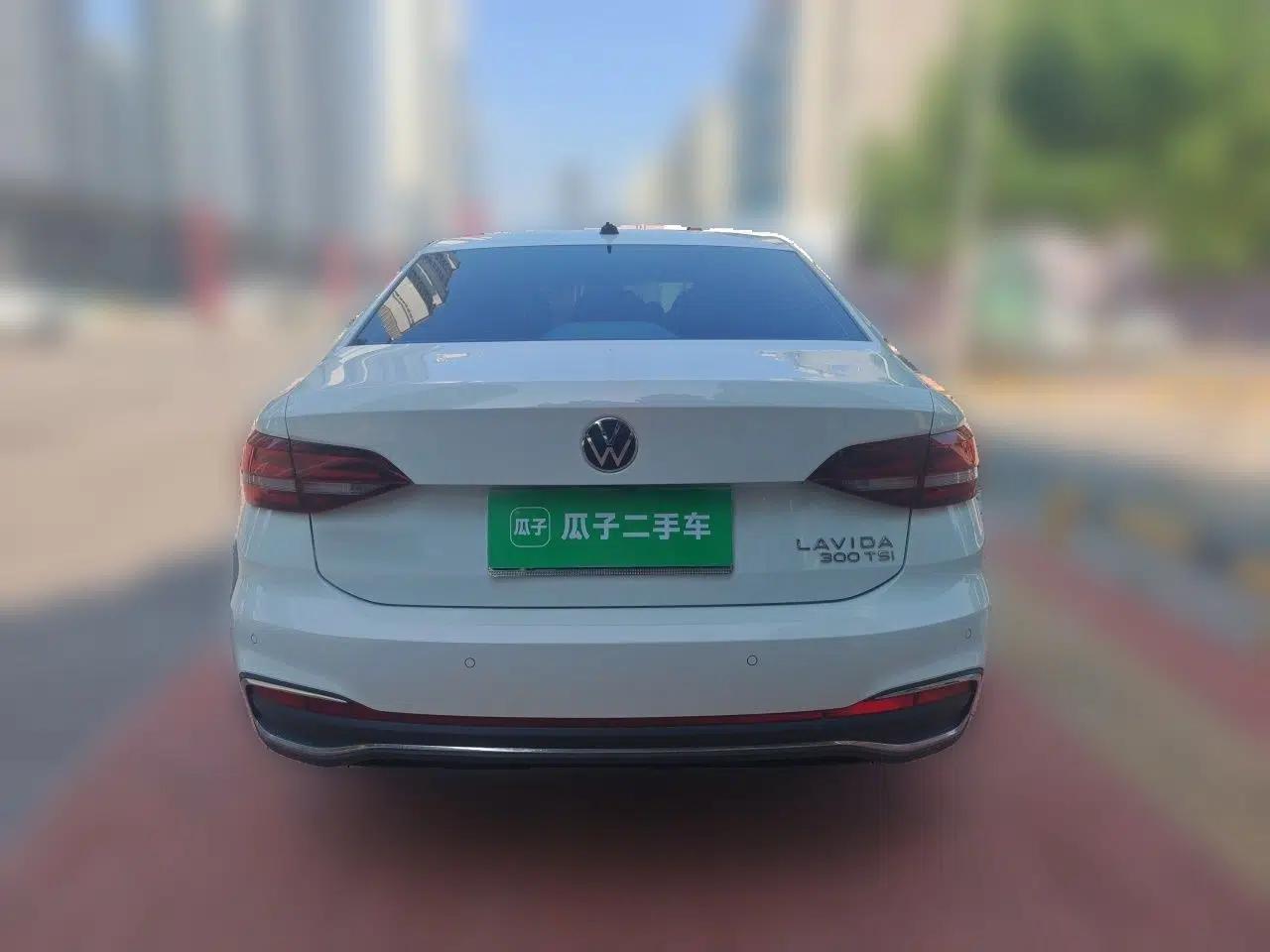 Volkswagen Lavida 2023 300TSI DSG Full-Comfort Edition — миниатюра 5