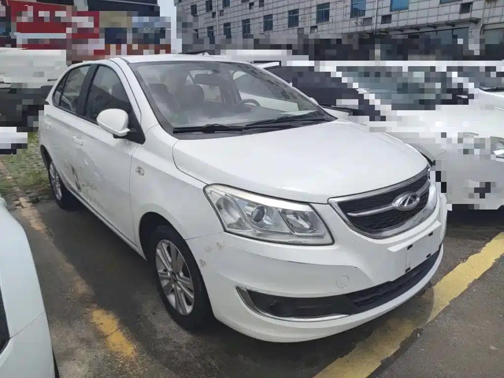 Chery E3 2015 1.5L Manual Fashion Edition — миниатюра 4