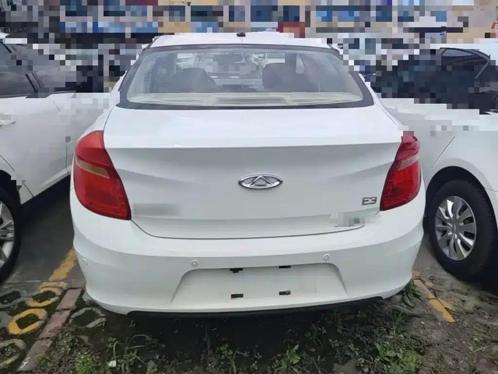 Chery E3 2015 1.5L Manual Fashion Edition — миниатюра 6