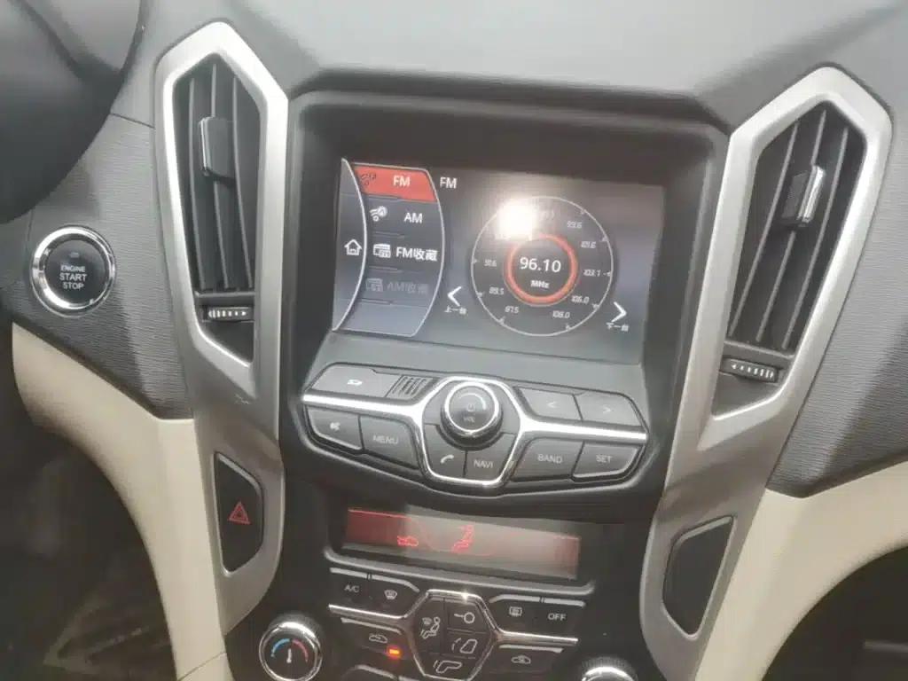 Chery Arrizo 7 2013 1.6L CVT Premium Edition — миниатюра 13