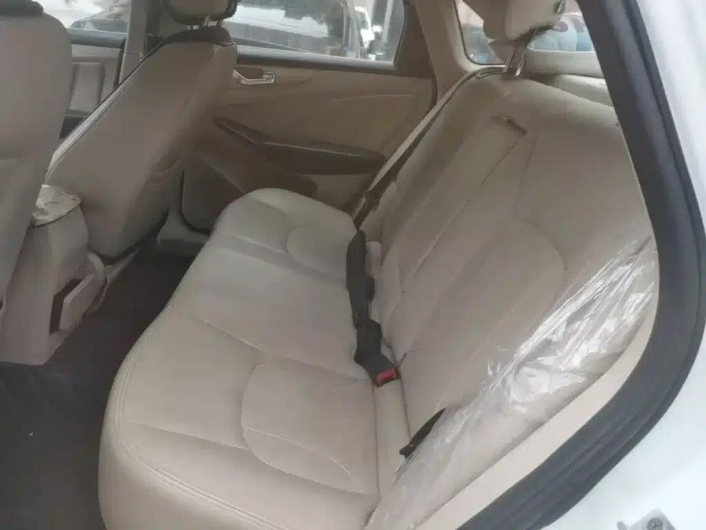 Chery Arrizo 7 2013 1.6L CVT Premium Edition — миниатюра 17
