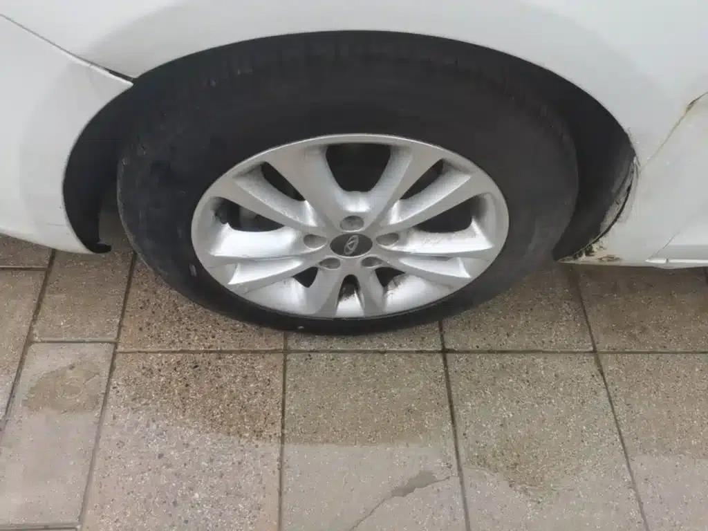 Chery Arrizo 7 2013 1.6L CVT Premium Edition — миниатюра 23