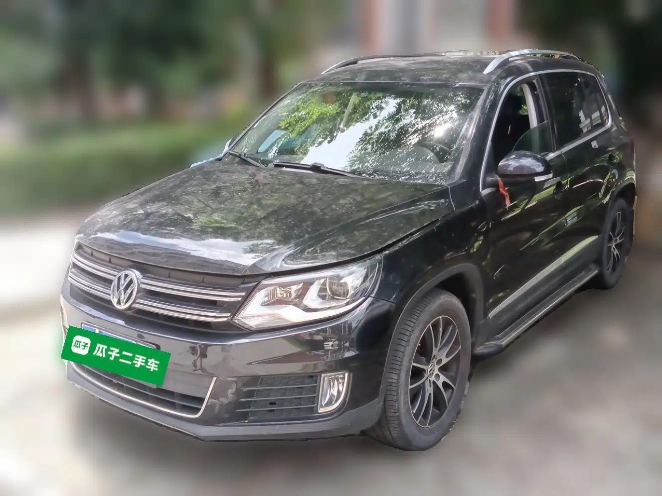 Volkswagen Tiguan 2015 1.8TSI Automatic Two-Wheel Drive Luxury Model — миниатюра 1