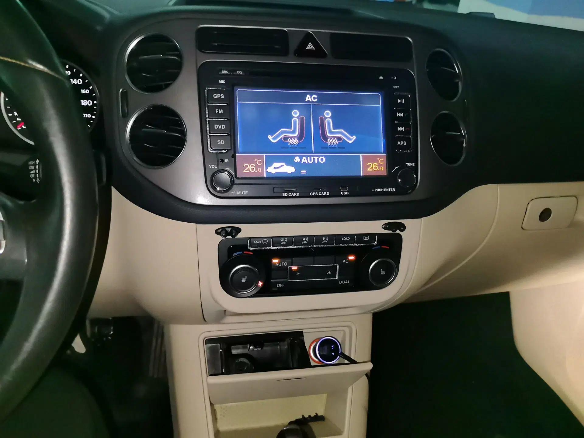 Volkswagen Tiguan 2012 1.8TSI Automatic All-Wheel Drive Elite Edition — миниатюра 13