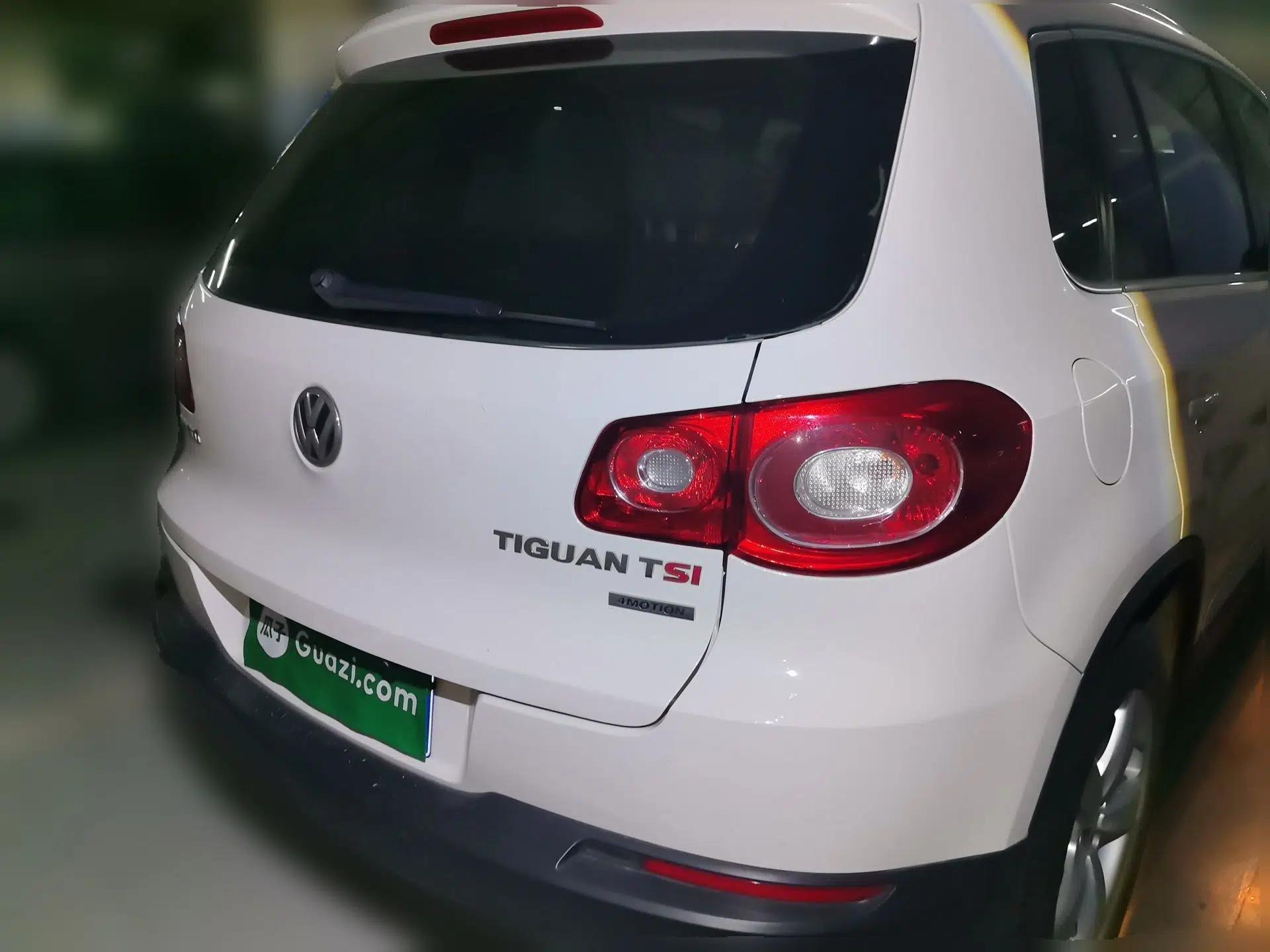 Volkswagen Tiguan 2012 1.8TSI Automatic All-Wheel Drive Elite Edition — миниатюра 5