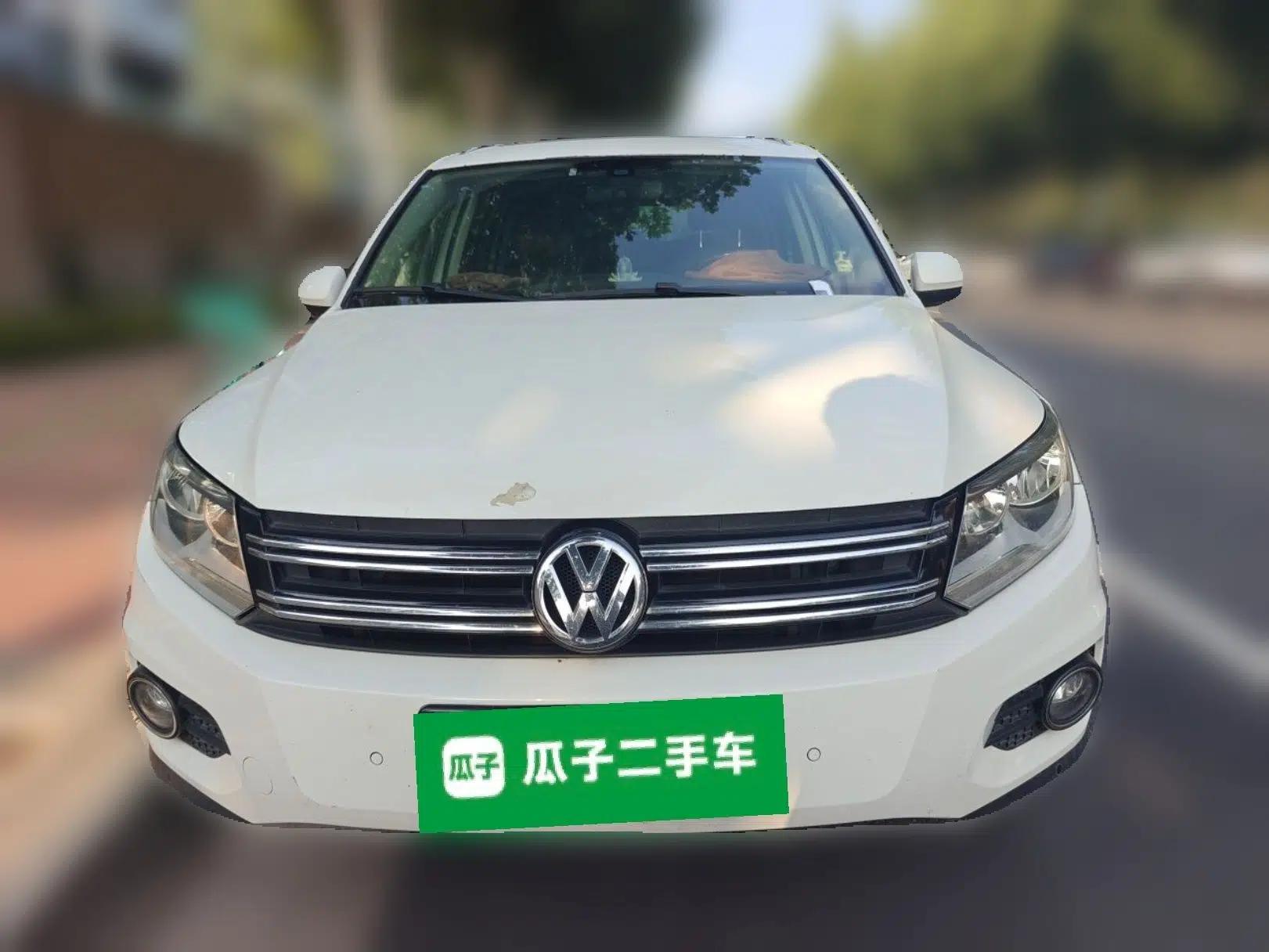 Volkswagen Tiguan 2012 2.0 TSI Comfort Edition — миниатюра 2
