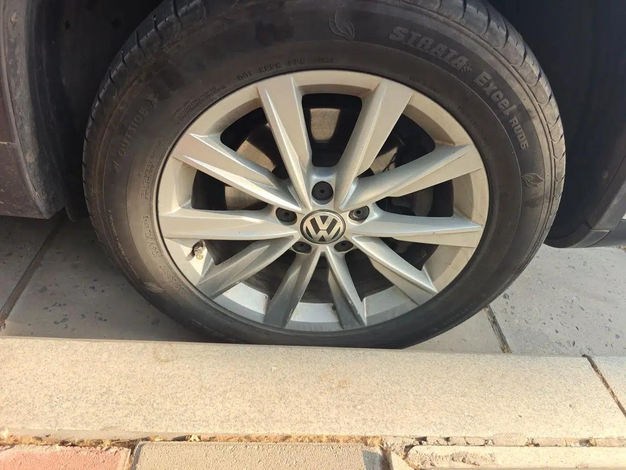 Volkswagen Tiguan 2012 2.0 TSI Comfort Edition — миниатюра 8