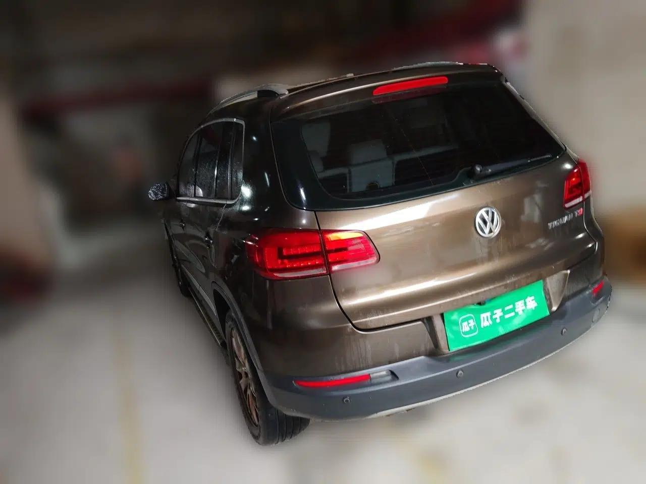 Volkswagen Tiguan 2015 1.8TSI Automatic Two-Wheel Drive Luxury Model — миниатюра 4