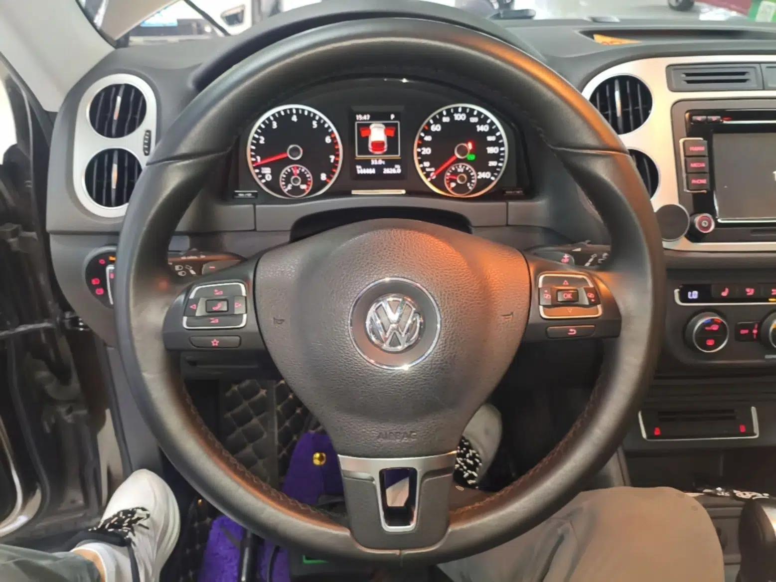 Volkswagen Tiguan 2015 1.8TSI Automatic Two-Wheel Drive Luxury Model — миниатюра 13